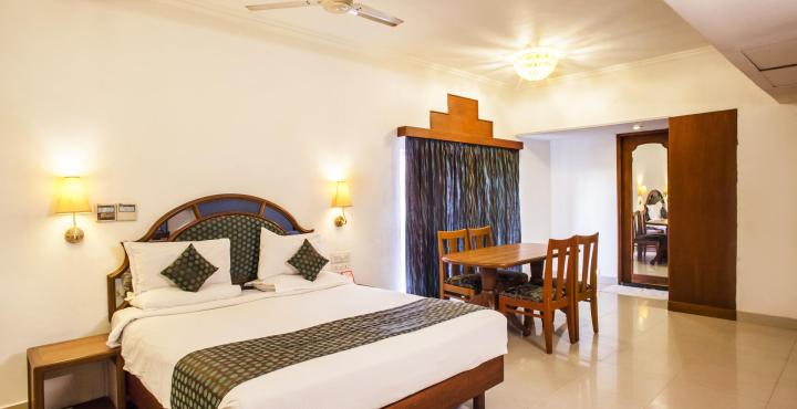 Hotel Maurya International